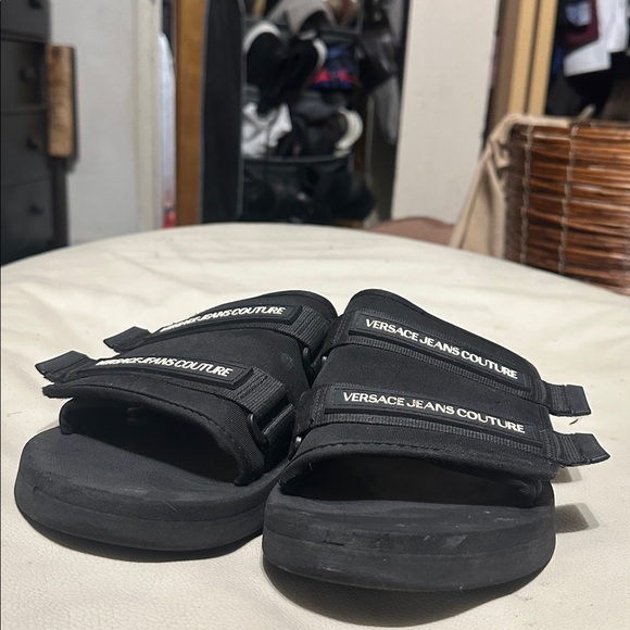 Versace pool slides - Picture 4 of 5